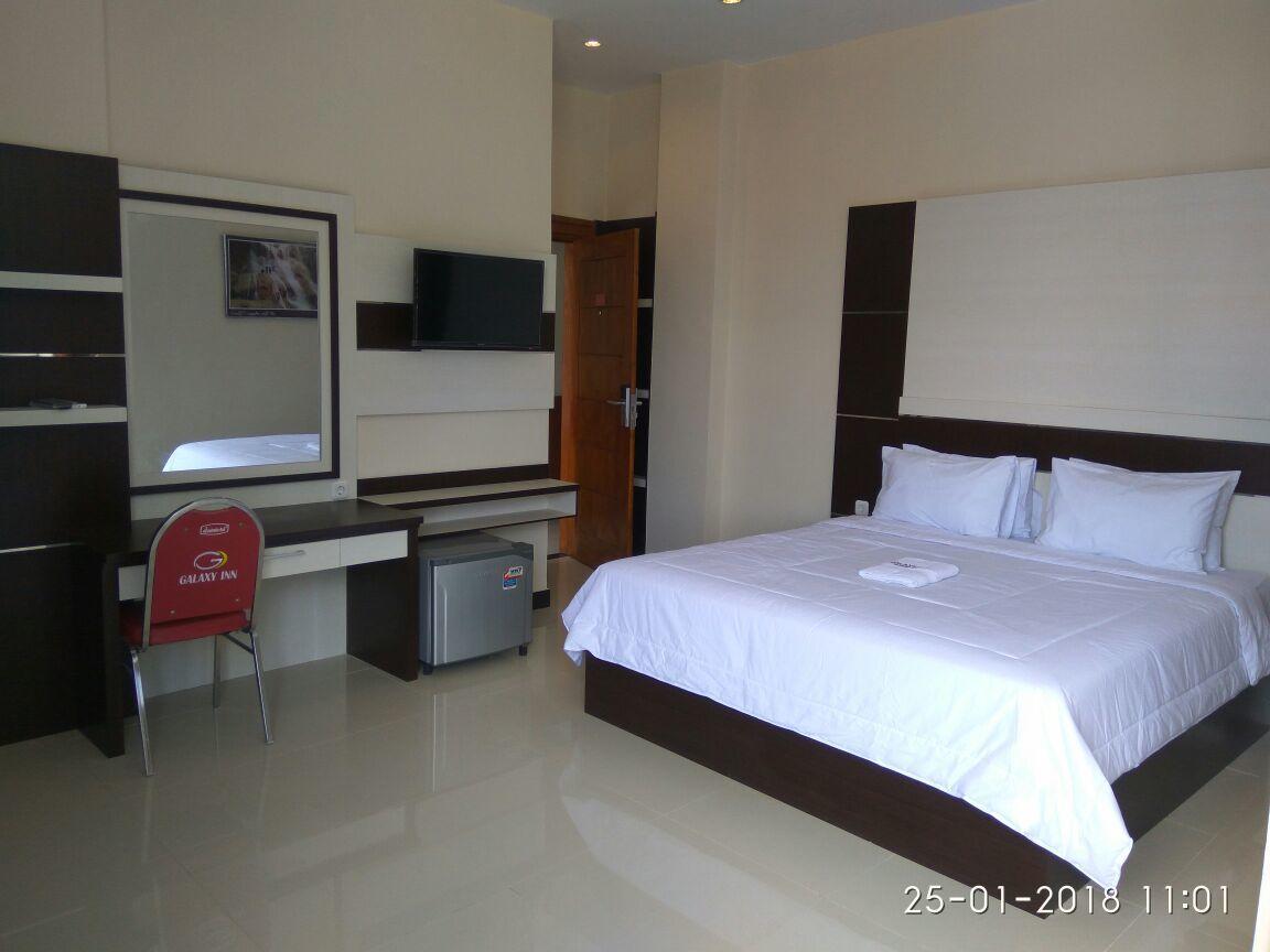 Galaxy Inn Baubau Esterno foto